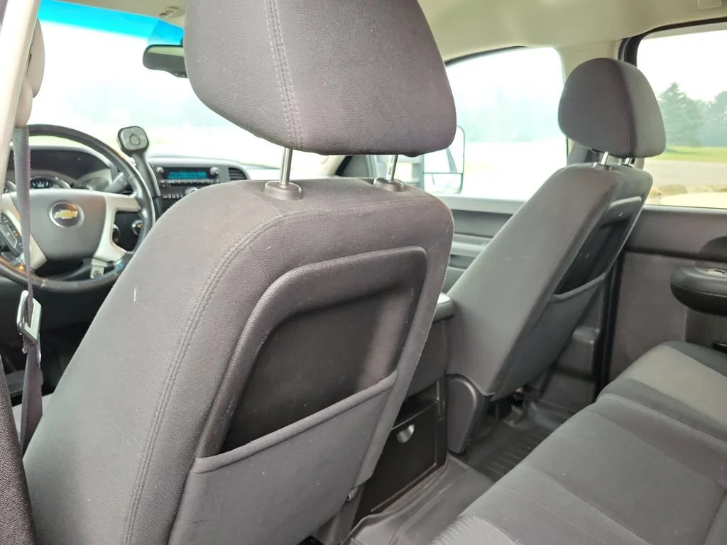 Used 2013 BLACK Chevrolet LT image 21