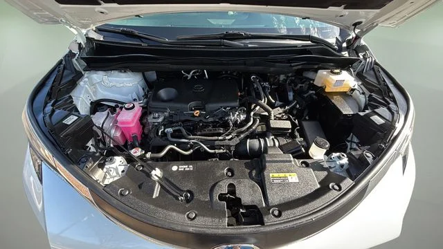 Used 2023 Beige Toyota XLE image 33