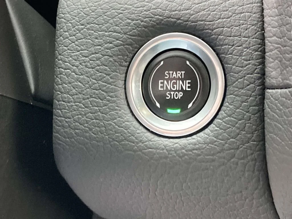 Used 2021 ONYX BLACK GMC Denali image 24