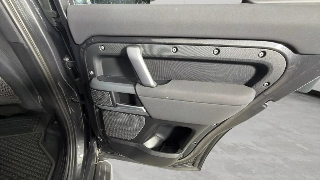 Used 2023 Gray Land Rover 110 X-Dynamic SE image 34