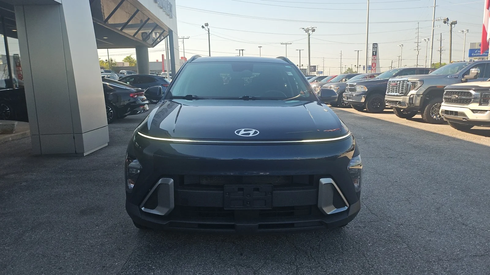 Used 2025 Blue Hyundai SEL AWD image 7