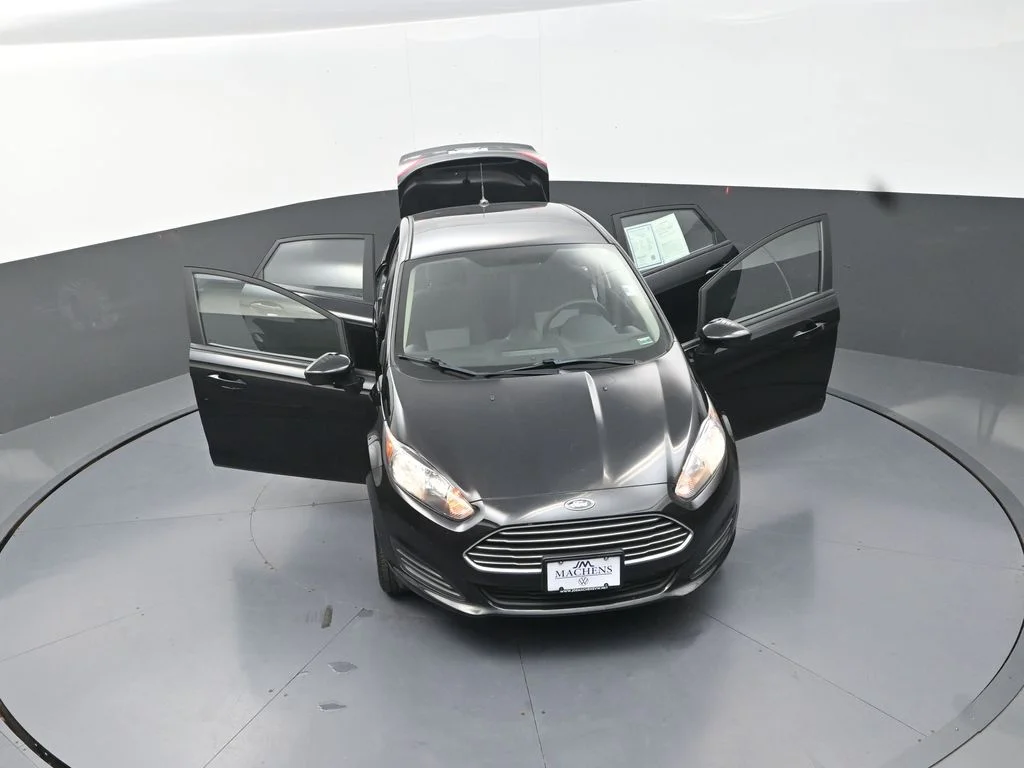 Used 2019 Black Ford S image 31