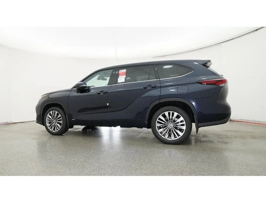 New 2026  Toyota Platinum image 26