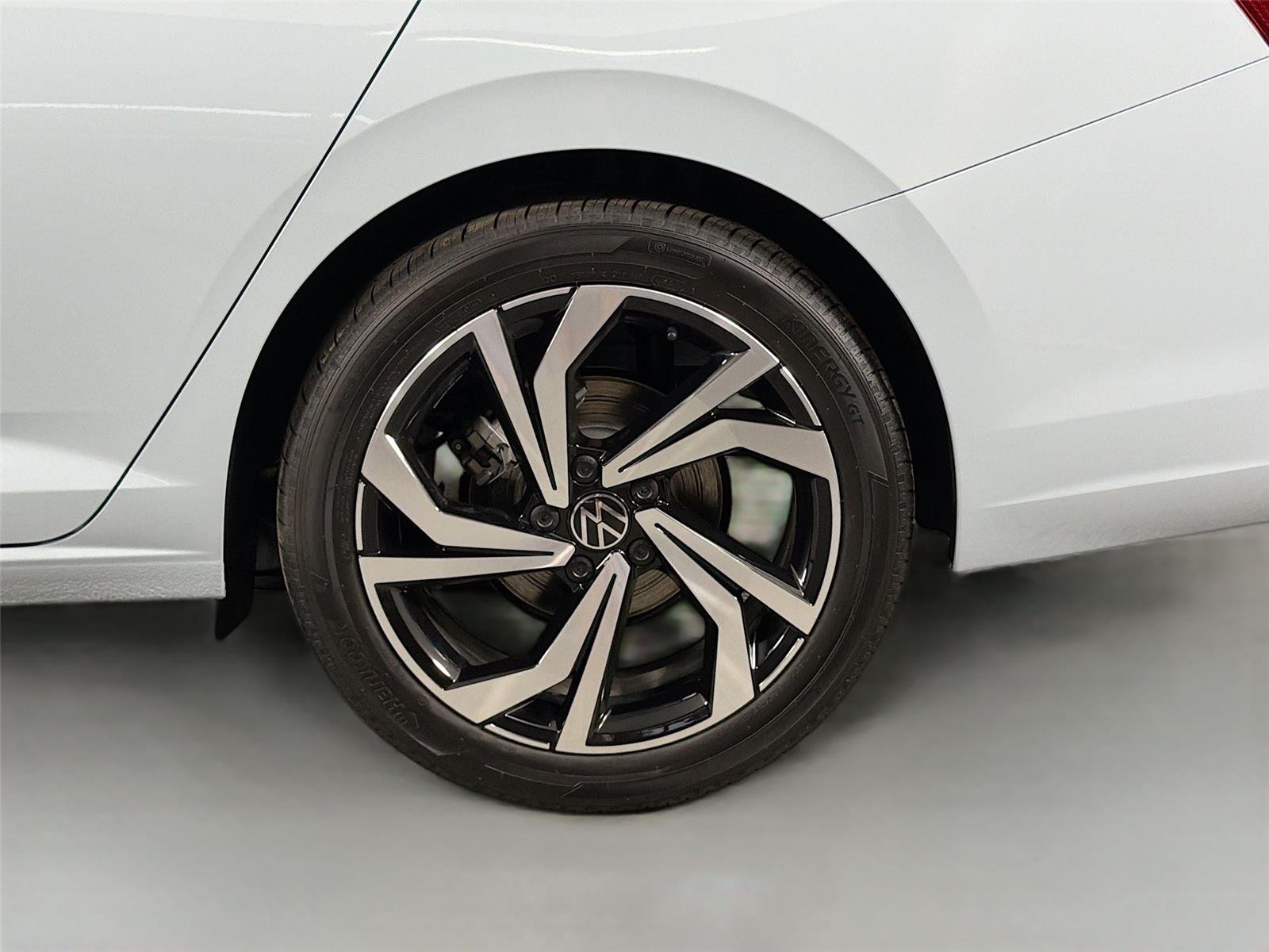 New 2026 Monument Gray Volkswagen SEL image 27
