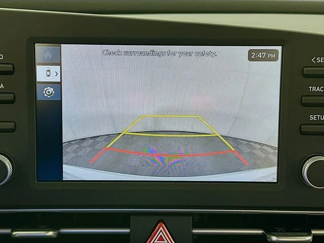 New 2026 Hyundai ELANTRA SE