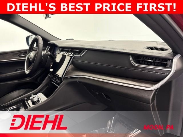 Used 2025 Red Jeep Limited image 16