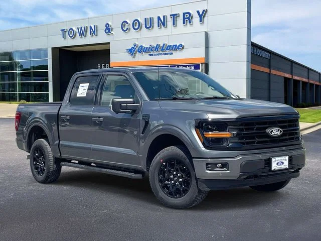 New 2026 Carbonized Gray Metallic Ford XLT image 1