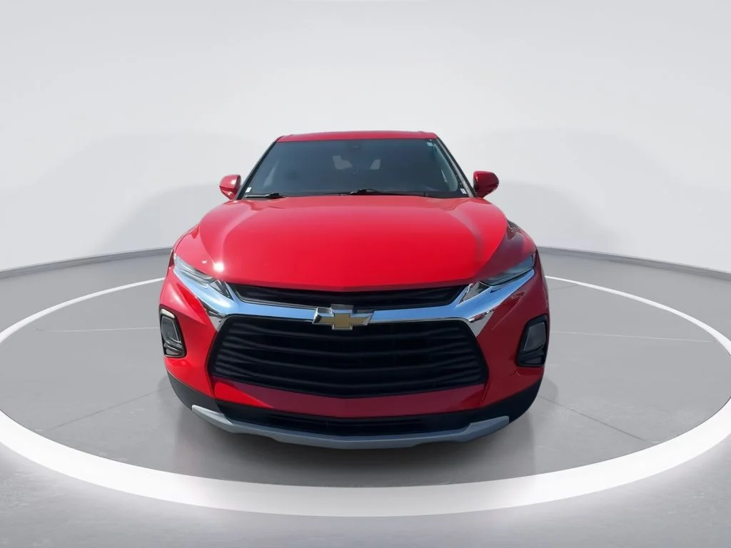 Used 2021 Red Chevrolet LT image 3