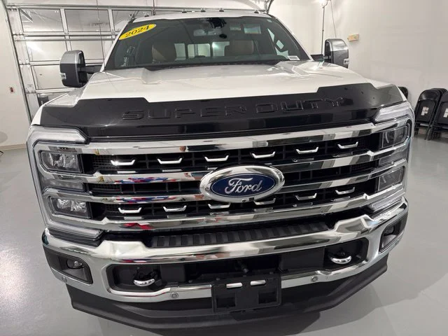 Used 2024 White Ford Lariat image 2