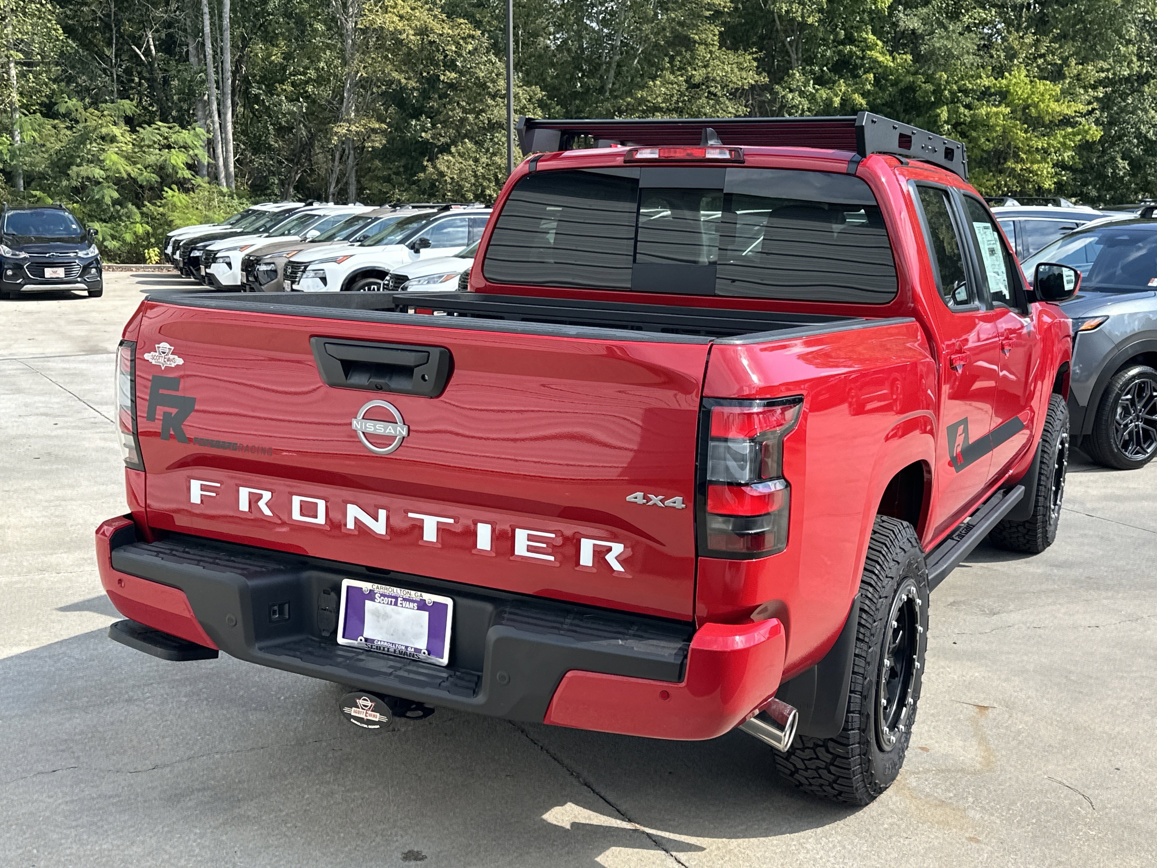 2025 Nissan Frontier SV - Photo 8