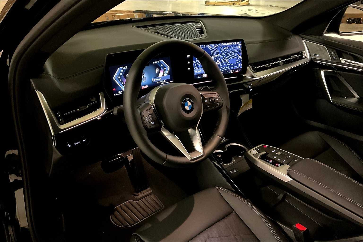 Used 2026 Black Sapphire Metallic BMW xDrive28i image 8