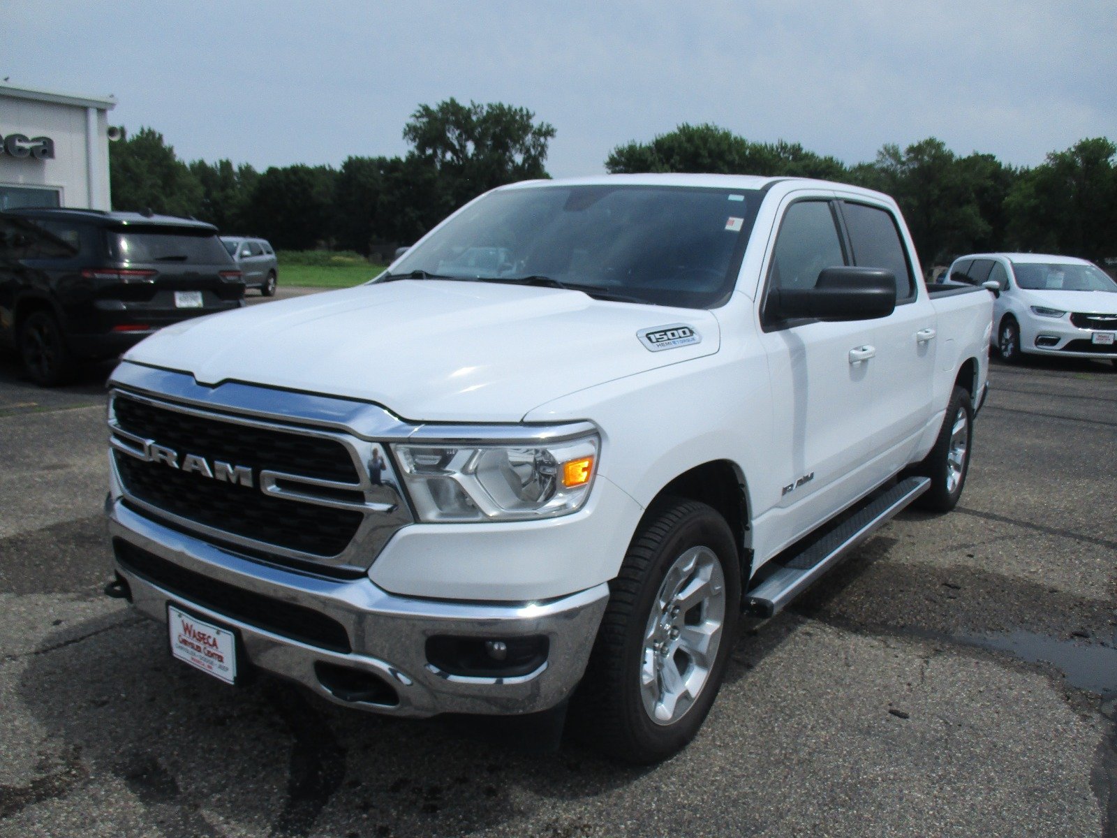 Used 2022 WHITE Ram Big Horn image 1