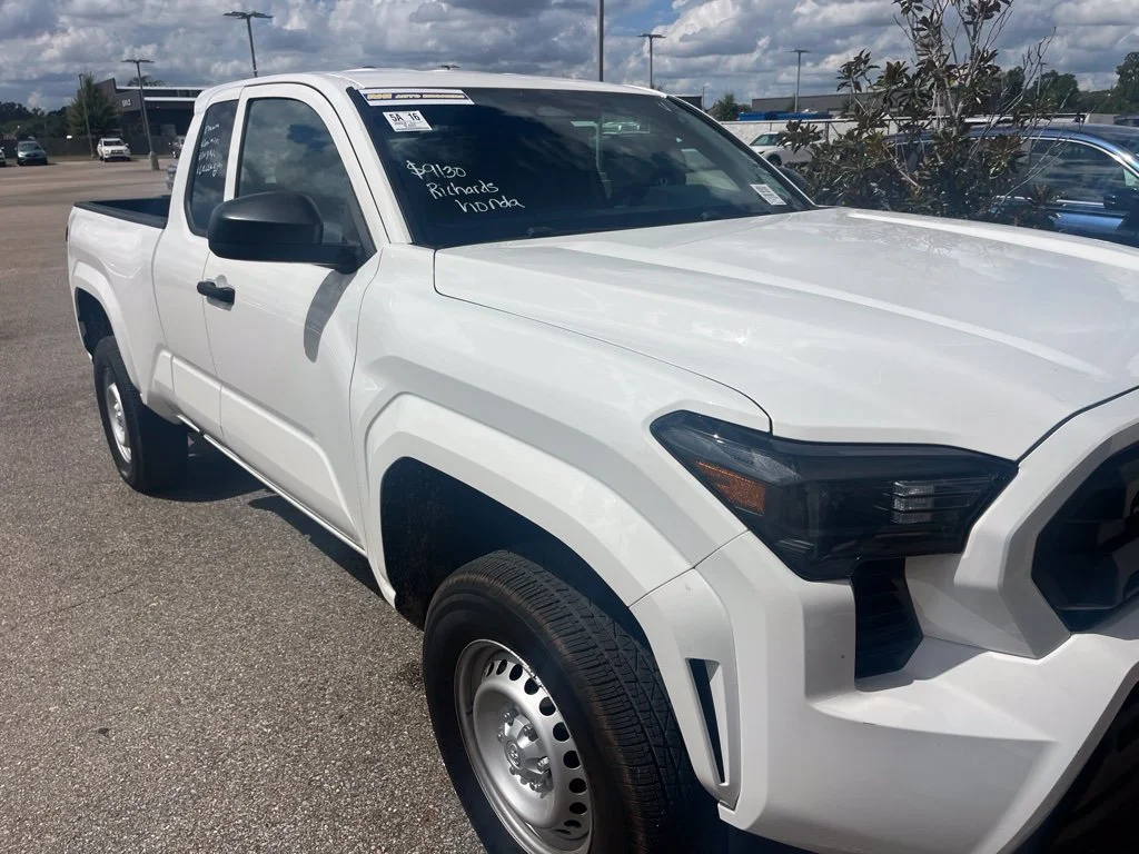 Used 2024 Ice Cap Toyota SR image 2