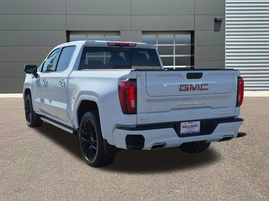 2026 GMC Sierra 1500 Denali - Photo 8