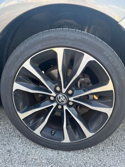 Used 2019 Gray Toyota SE image 4