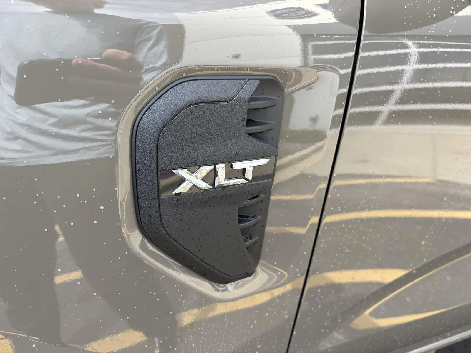 New 2026 Marsh Gray Ford XLT image 8