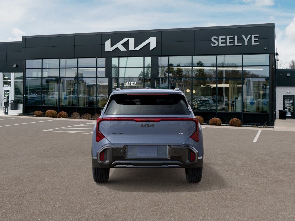 New 2027 Pale Gray Kia X-Line S image 5