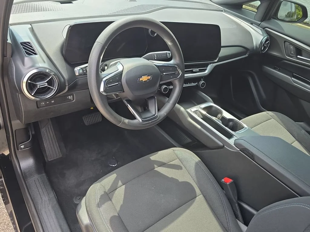 2026 Chevrolet Equinox EV 1LT - Photo 10