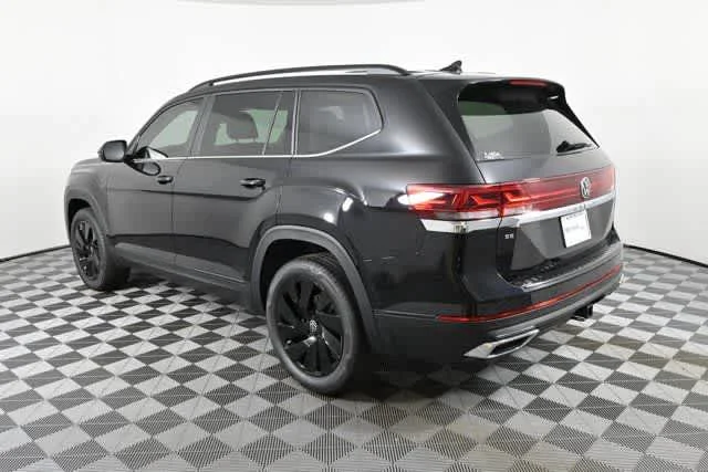 New 2026 Deep Black Pearl Volkswagen 2.0T SE w/Technology image 3