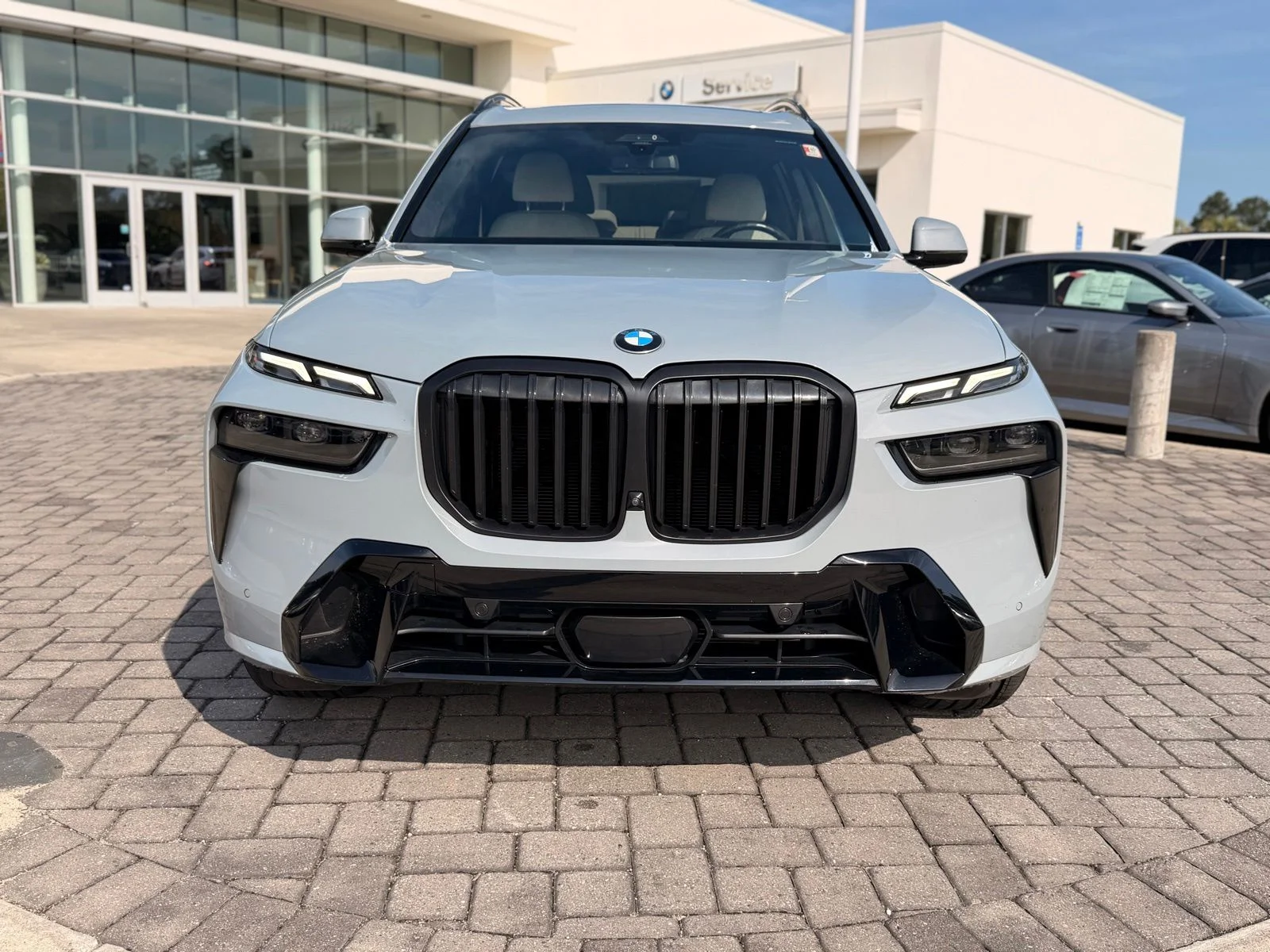 Used 2024 Gray Metallic BMW xDrive40i image 6