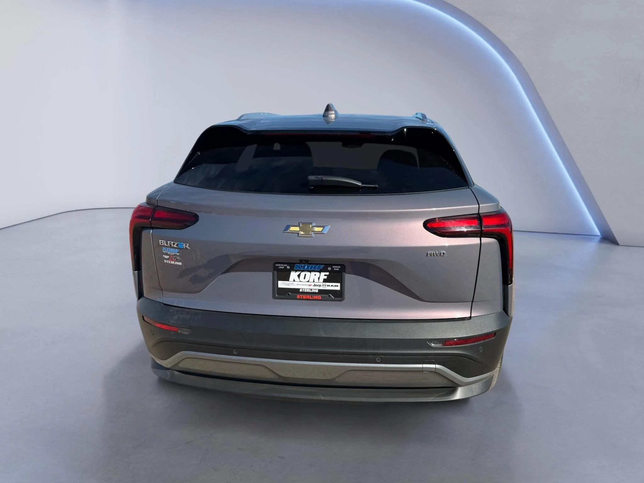 Used 2024 Galaxy Gray Metallic Chevrolet eAWD LT image 6