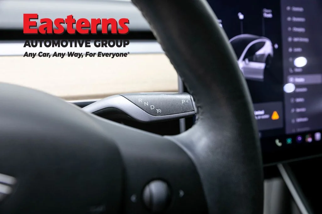 Used 2021 White Tesla Long Range image 13
