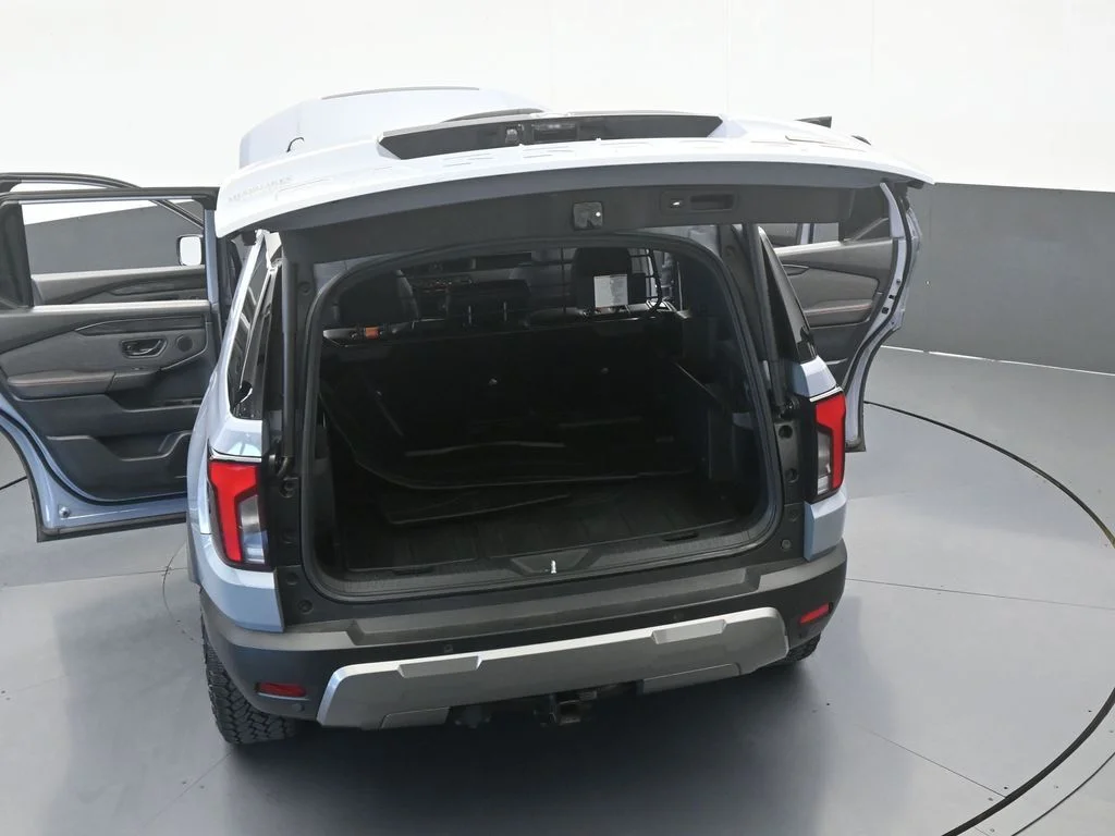 Used 2026 Sonic Gray Pearl Honda TrailSport image 69