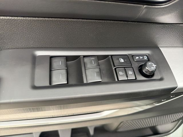 2025 Toyota Tundra Platinum - Photo 10