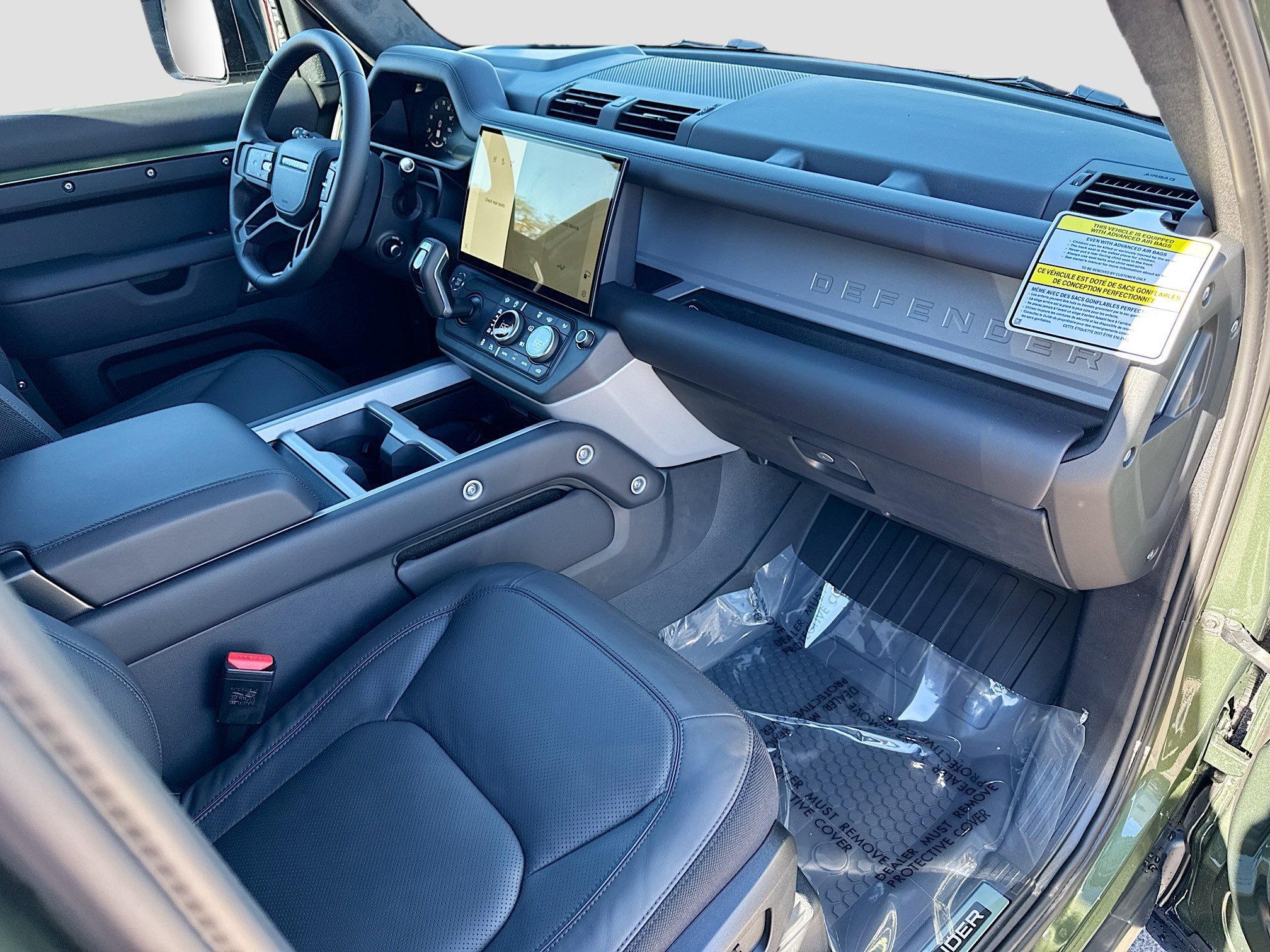 2026 Land Rover Defender X - Photo 14