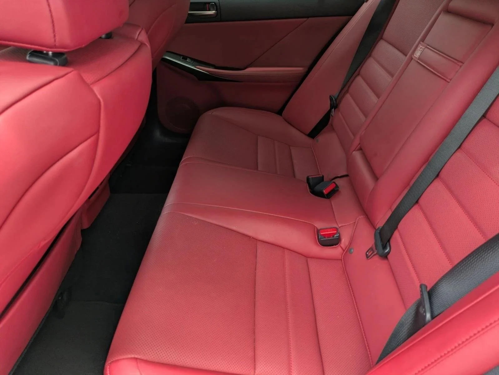 Certified Used 2023 Ultra White Lexus F SPORT image 18