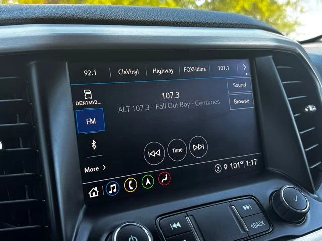 2023 GMC Acadia SLT - Photo 10
