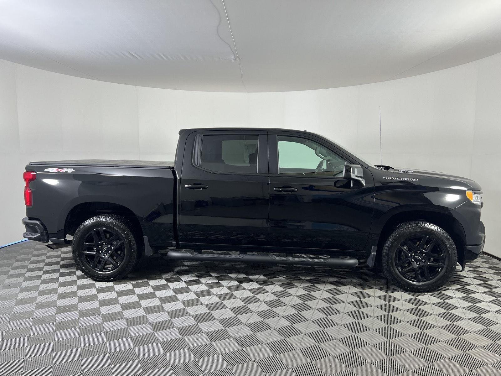 Used 2026 Black Chevrolet RST image 22