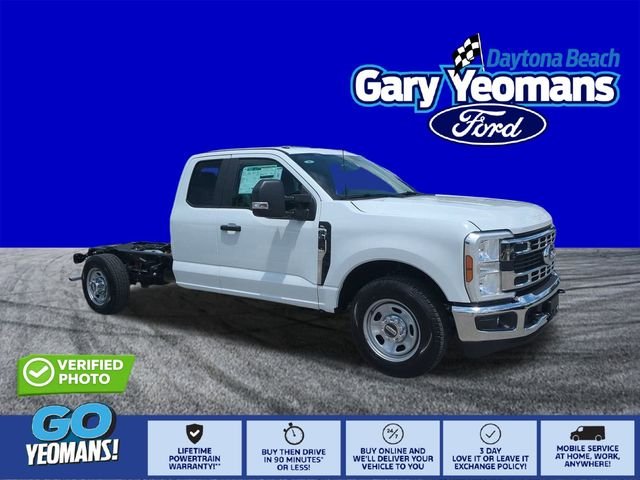 2025 Ford F-350 Super Duty Chassis Cab