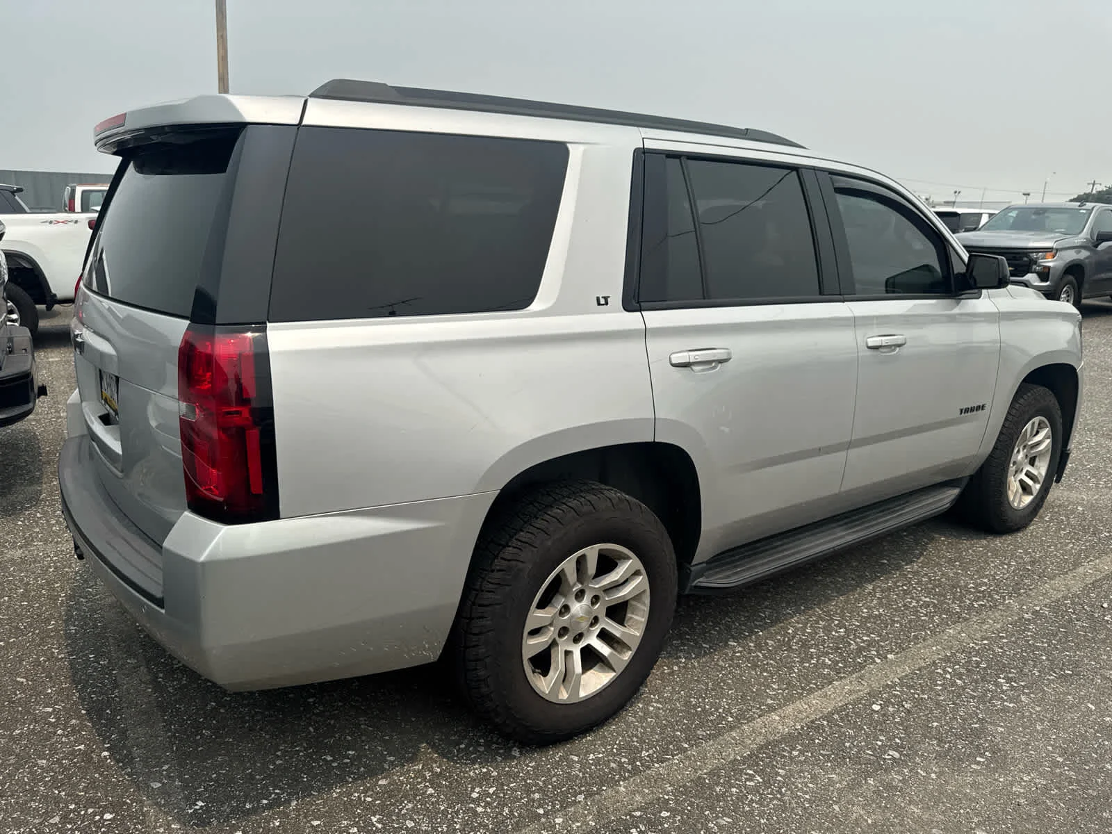 Used 2019 SILVER ICE METALLIC Chevrolet LT image 4