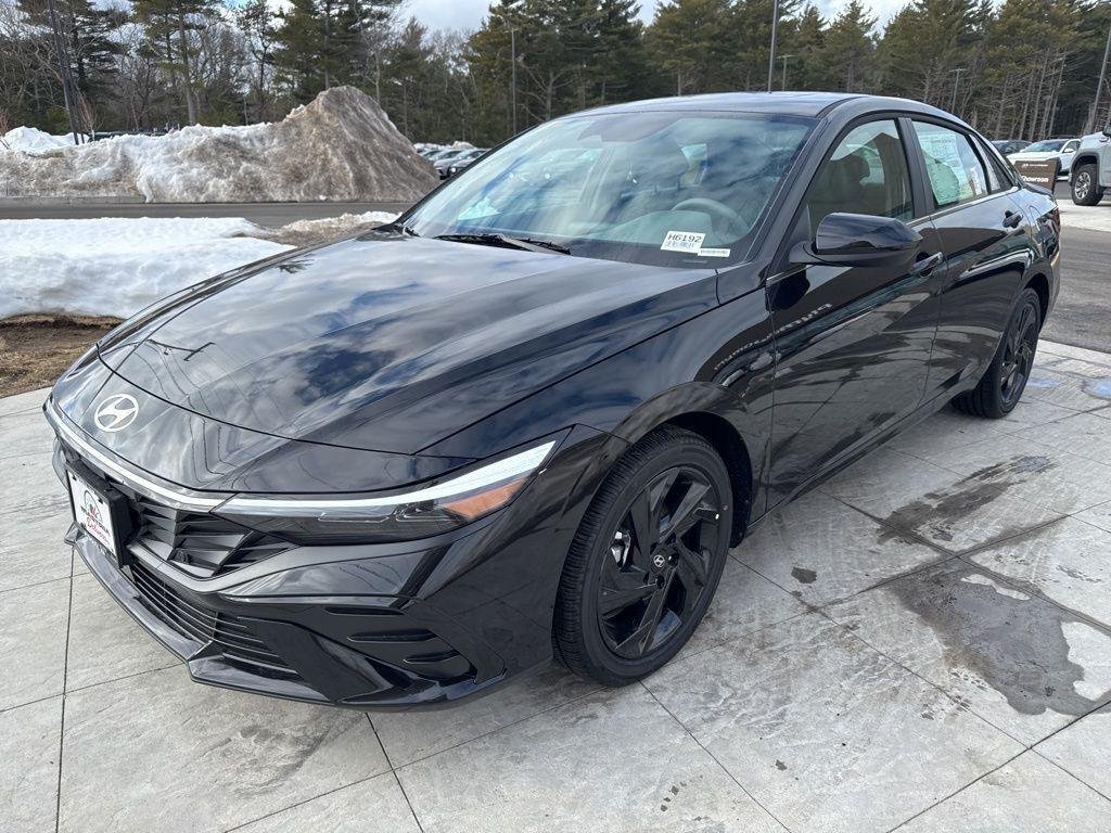 New 2026 Black Hyundai SEL Sport Premium image 4