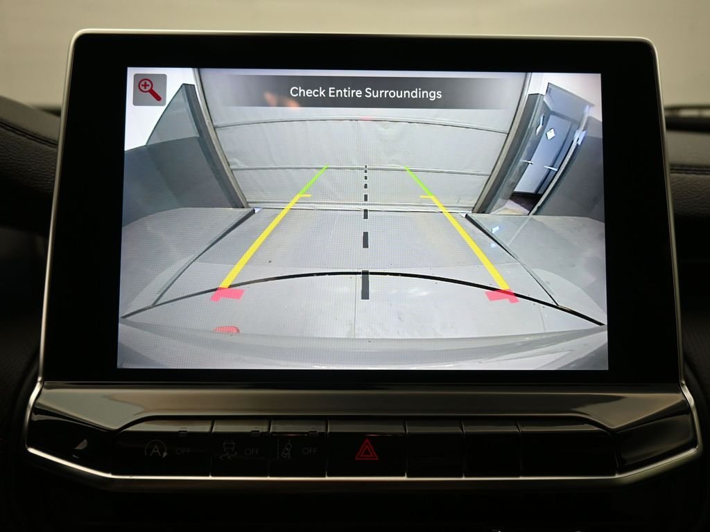 Used 2022 Gray Jeep Trailhawk image 4