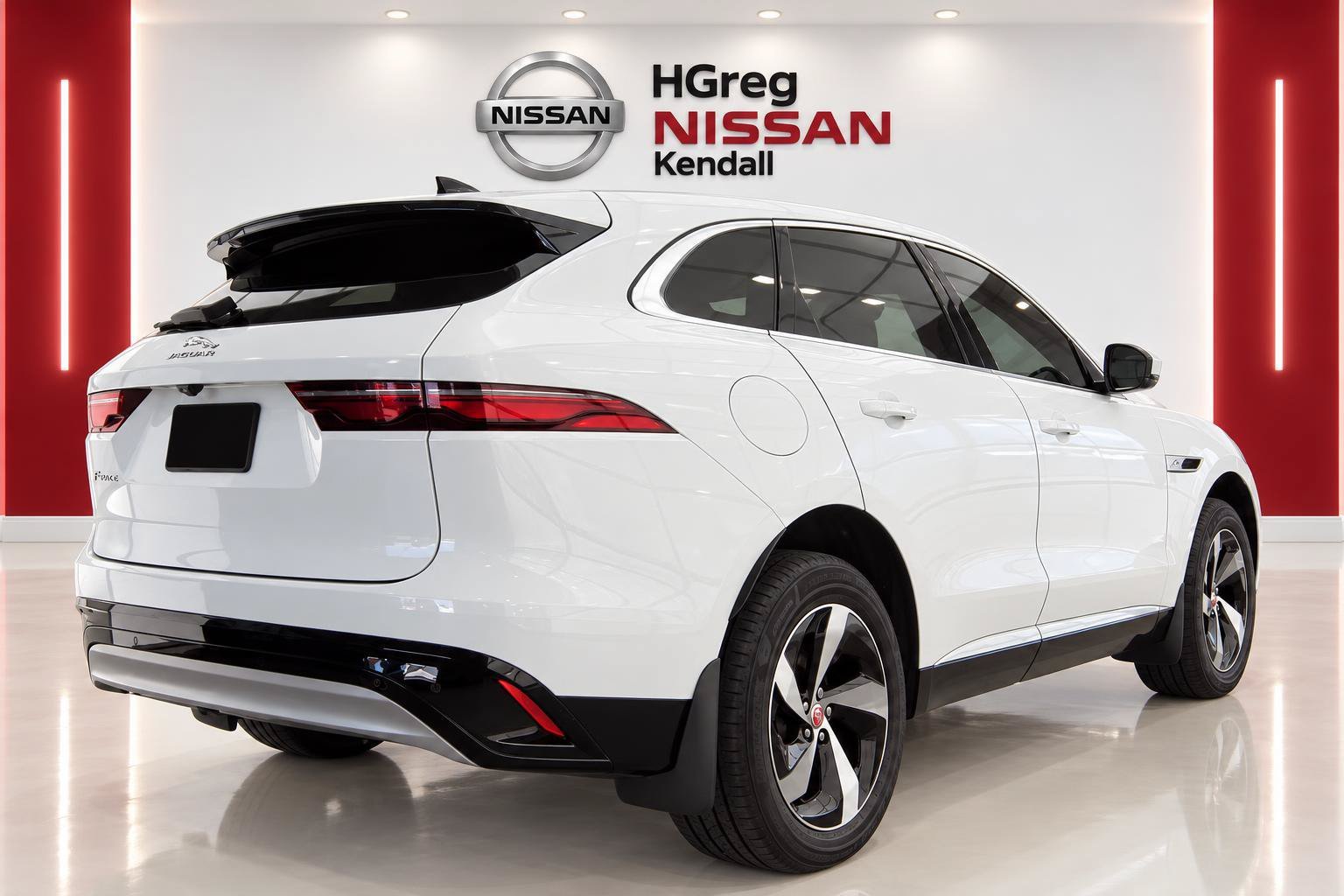 Used 2023 White Jaguar P250 S image 4