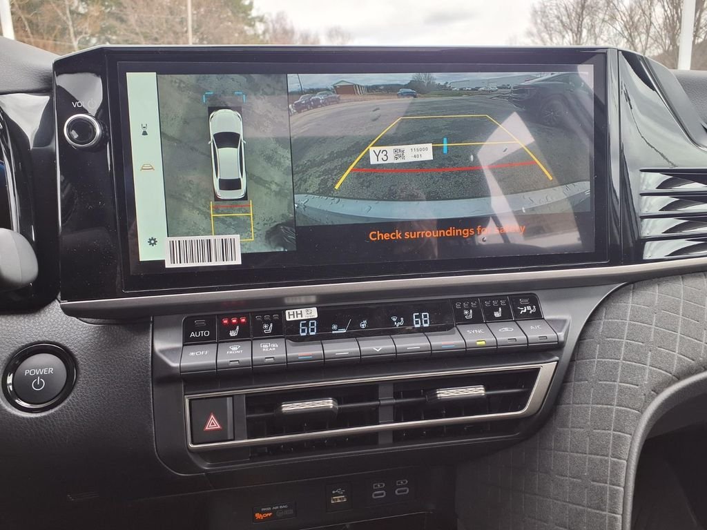 2026 Toyota Camry XLE - Photo 12