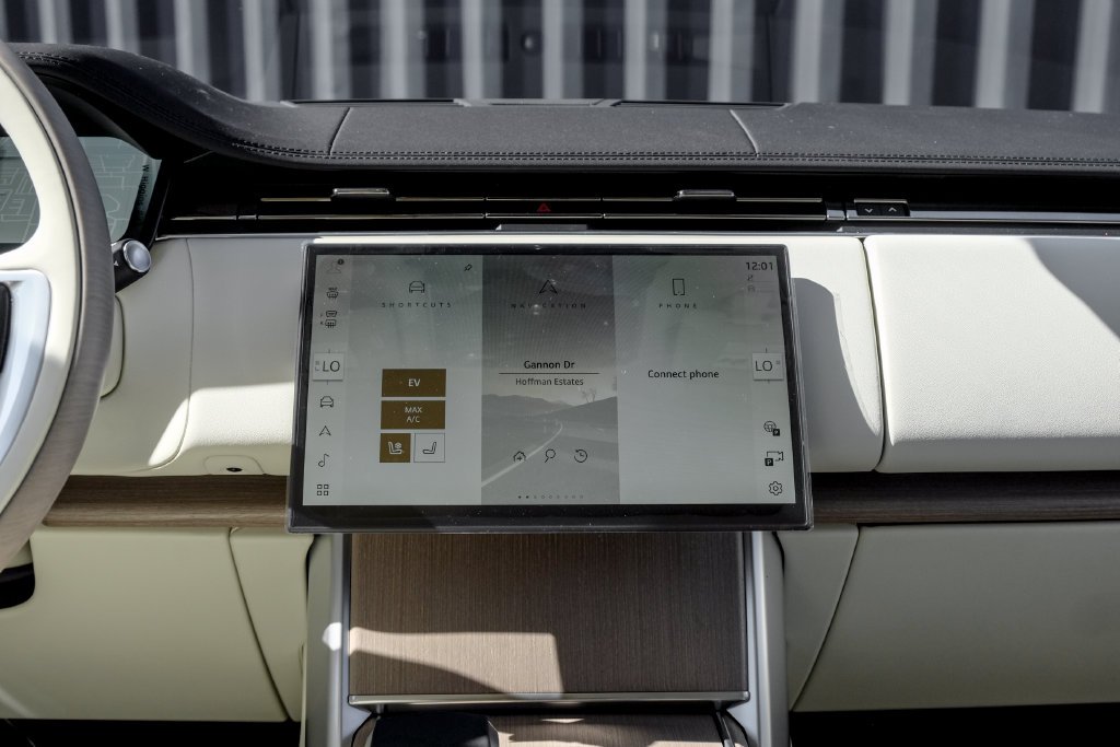 New 2027 Varesine Blue Land Rover SE image 19