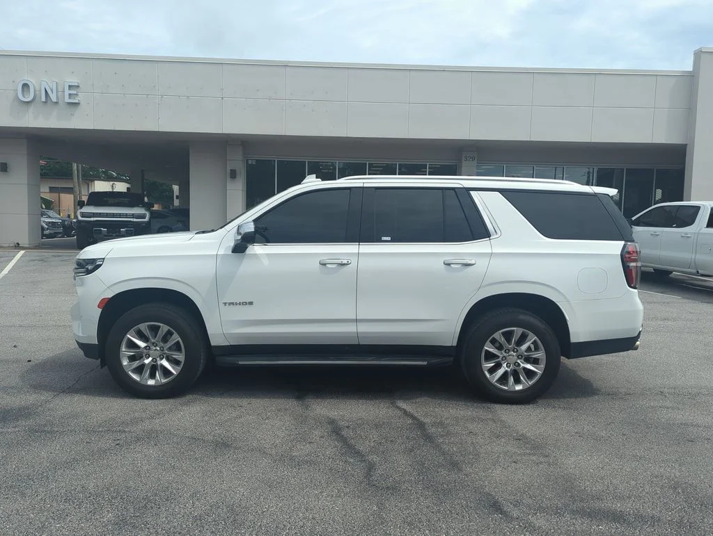 Used 2021 White Chevrolet Premier image 3