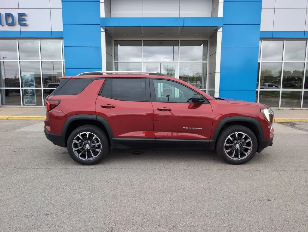 2025 GMC Terrain Elevation AWD's photo