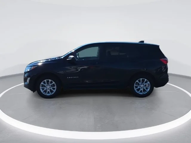 Used 2020 Blue Chevrolet LS image 5