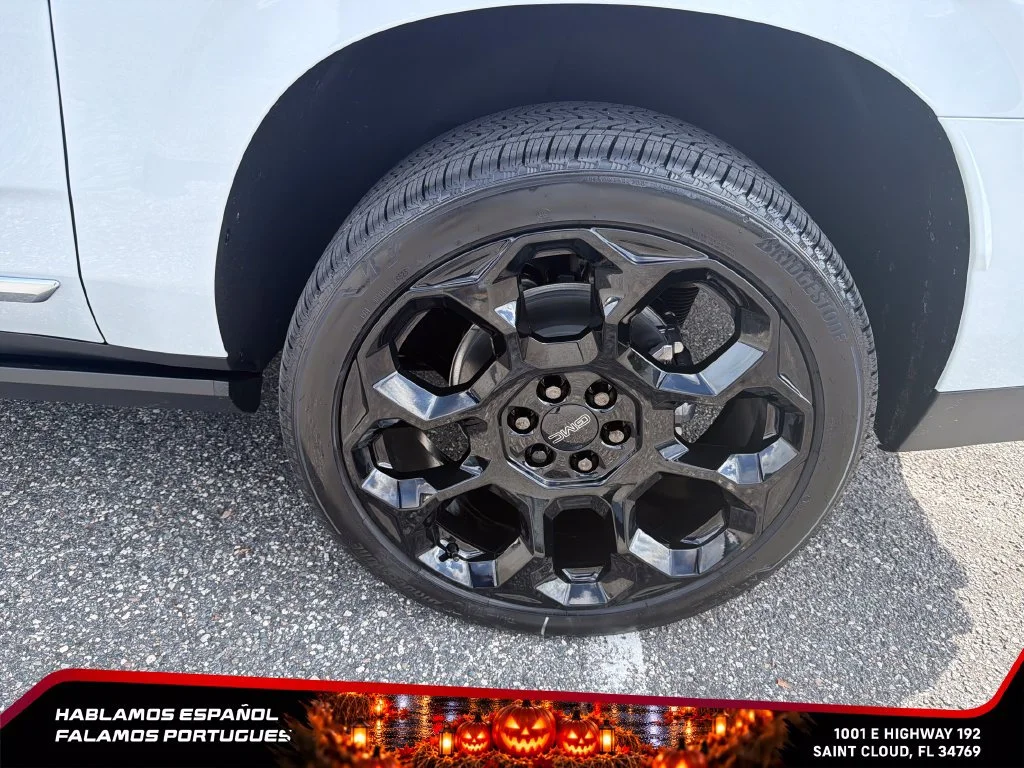 New 2026 Glacier White Tricoat GMC Denali image 11