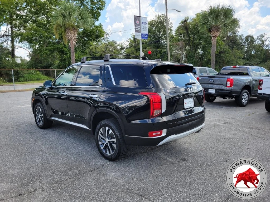 Used 2021 Black Hyundai SEL image 4