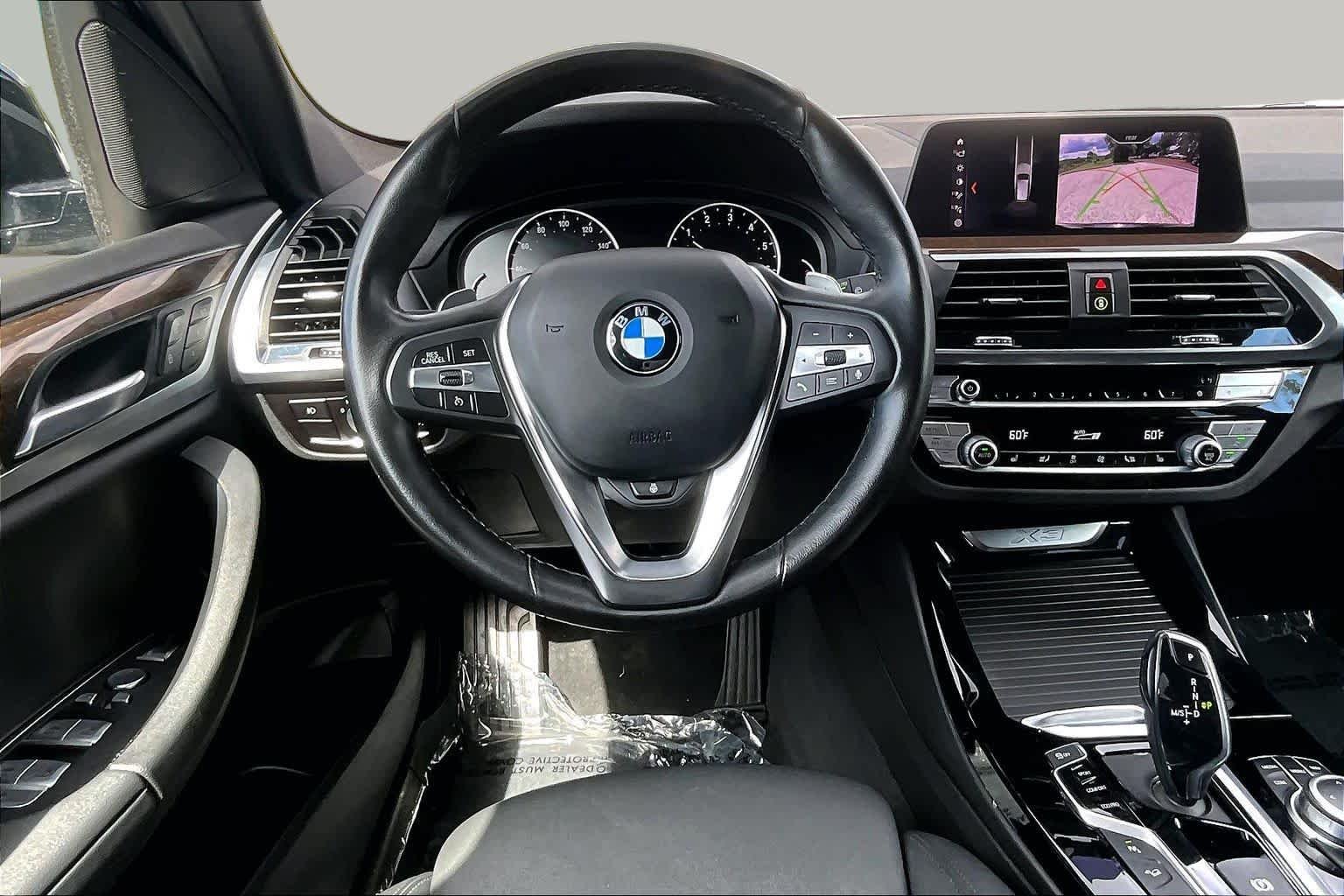 Used 2021 Jet Black BMW xDrive30i image 6