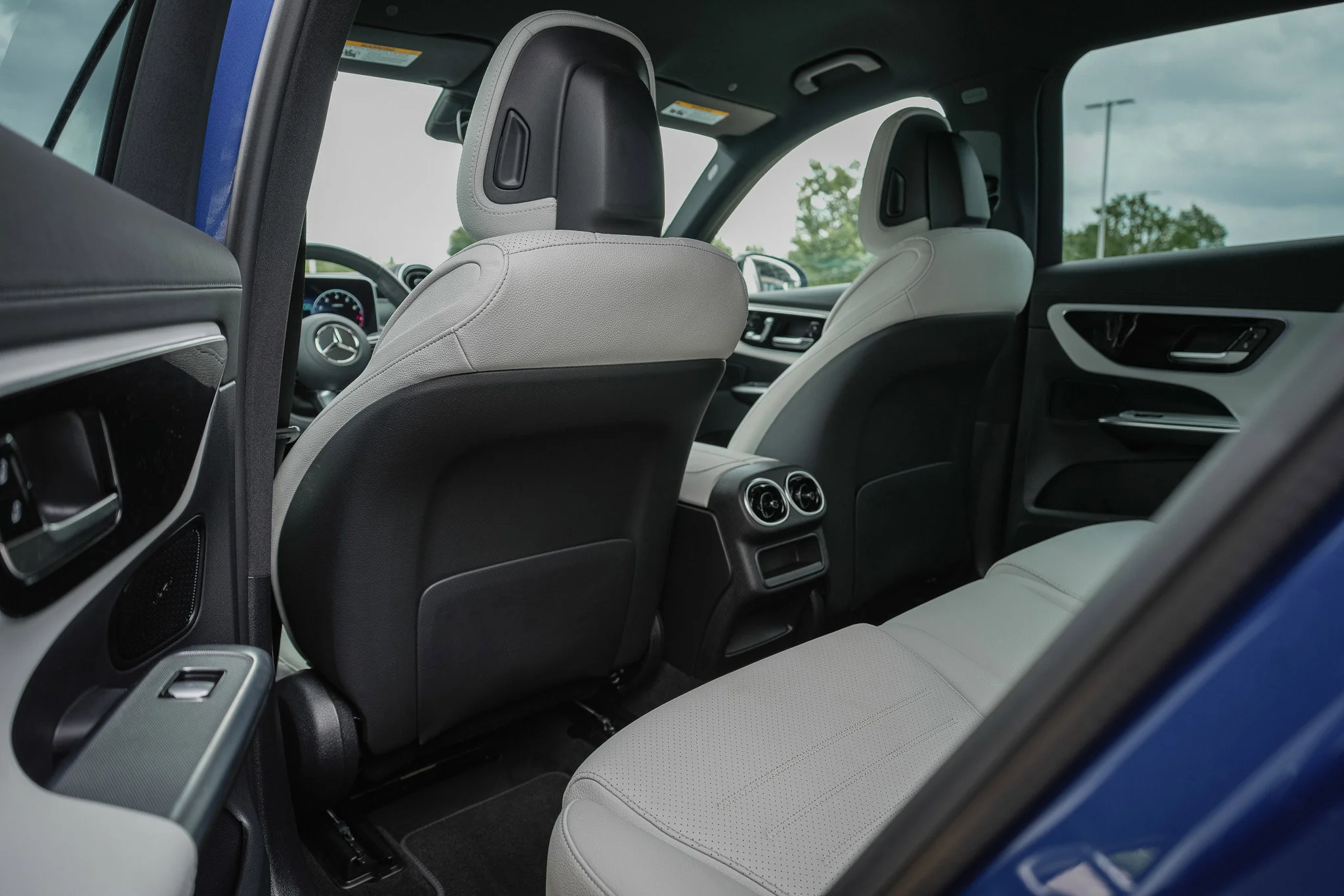 Used 2024 Starling Bl Mercedes-Benz GLC 300 image 30