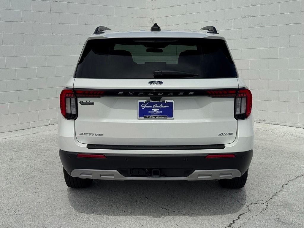 Used 2025 White Ford Active image 11
