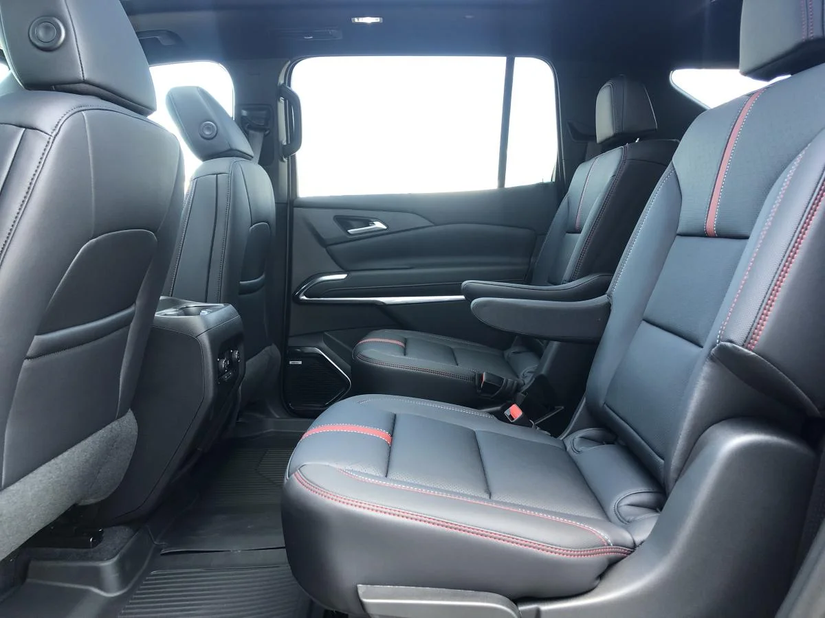 New 2026 Black Chevrolet Awd 4dr Rs image 12