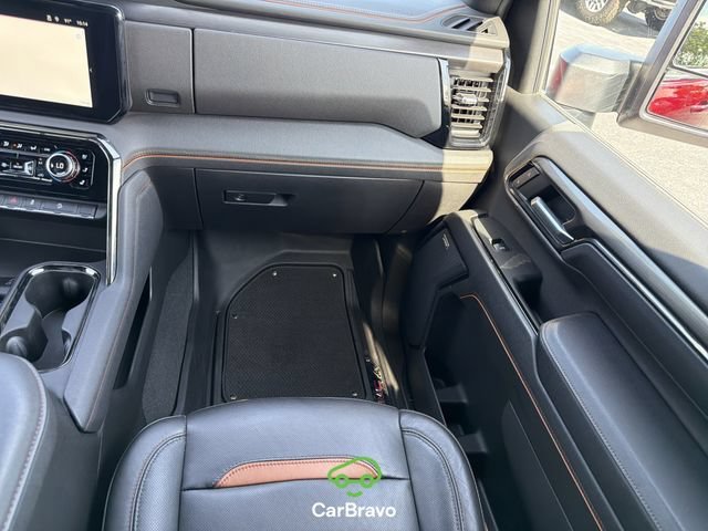 2024 GMC Sierra 2500HD AT4 - Photo 16