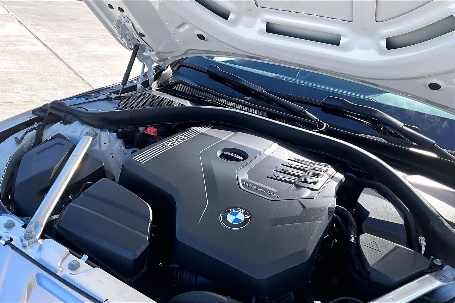 Used 2024 Alpine White BMW 430i image 29